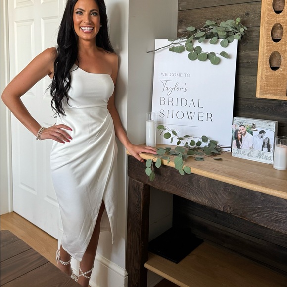 Marissa Asymmetrical  White One-Shoulder Dress Midi - Picture 7 of 7